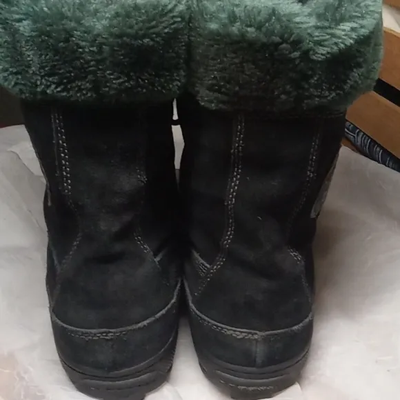 Timberland black leather women's winter boots size 9.5