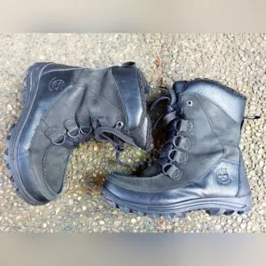 Timberland Boys Leather Winter boots Size 4US