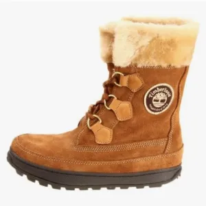 Timberland Ladies Mukluk Chestnut Suede leather winter boots size 9.5