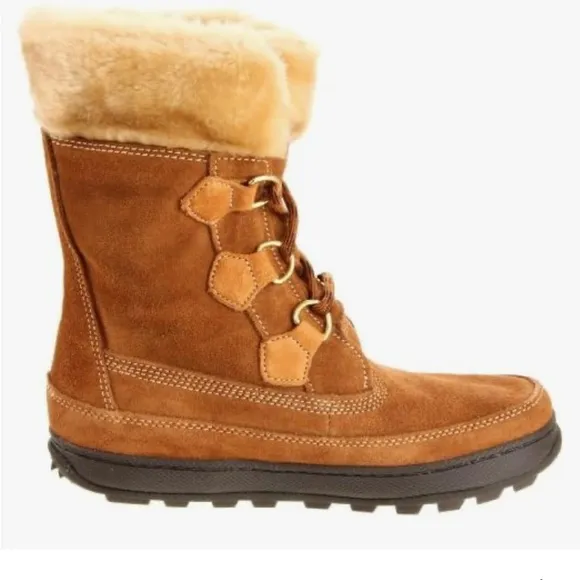 Timberland Ladies Mukluk Chestnut Suede leather winter boots size 9.5