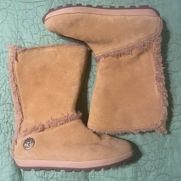 Timberland Mukluk Tan Suede Mid Calf Winter Boots 8 Women’s