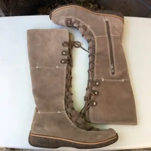 TIMBERLAND Tall Suede Lace Up Boots Oatmeal Size 8 Sherpa Lined