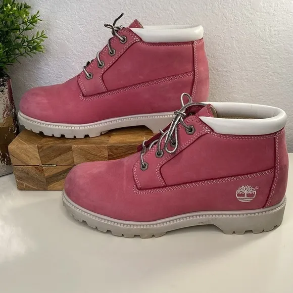 TIMBERLAND Women's &quot;Nellie&quot; Pink Nubuck Leather Waterproof Chukka Boots Sz 10
