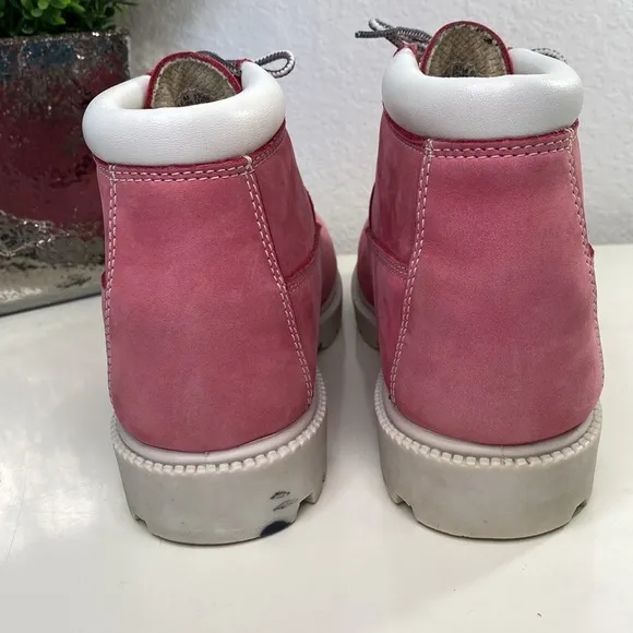 TIMBERLAND Women's &quot;Nellie&quot; Pink Nubuck Leather Waterproof Chukka Boots Sz 10
