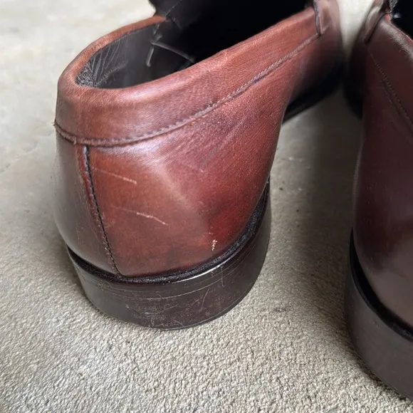 To Boot New York mens 9.5 brown leather penny loafer dress shoes EUC