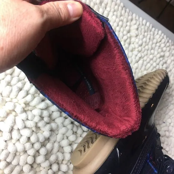 Tommy Hilfiger winter boots