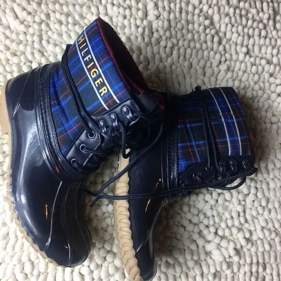 Tommy Hilfiger winter boots