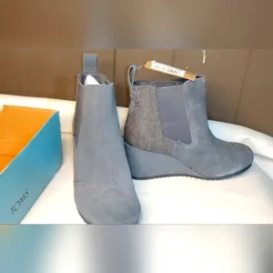 Toms Baily Gray Suede Woven Booties Ankle Boots