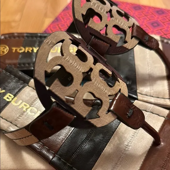 Tory Burch Brown and Cream Thong Sandals
