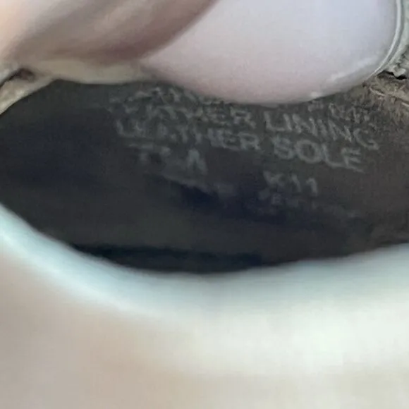 Tory Burch Caroline Women's Size 7 M Tan Patent Leather Ballet Flats Shoes
