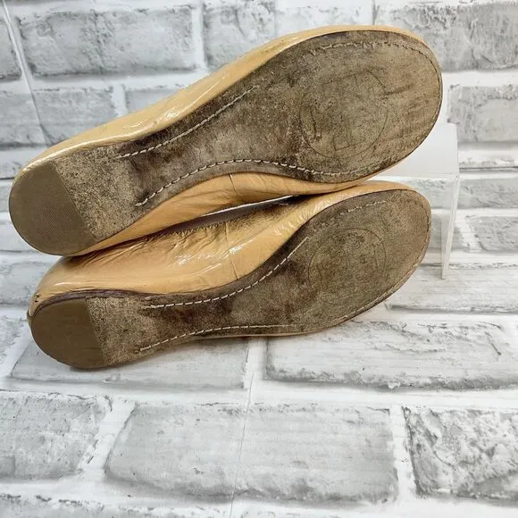 Tory Burch Caroline Women's Size 7 M Tan Patent Leather Ballet Flats Shoes