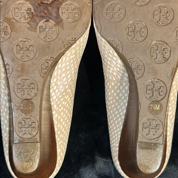 Tory Burch Cream and Gold Wedges