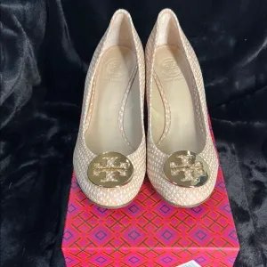 Tory Burch Cream and Gold Wedges