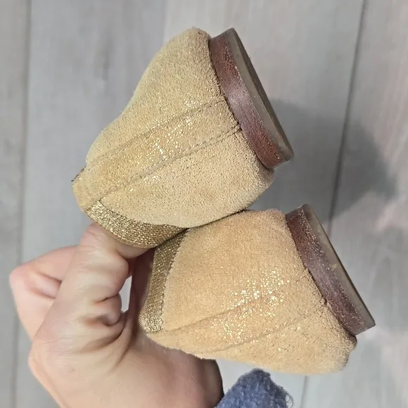Tory Burch Glitter Suede Stretch Gold Ballet Flats Logo Shoes Sz 7M