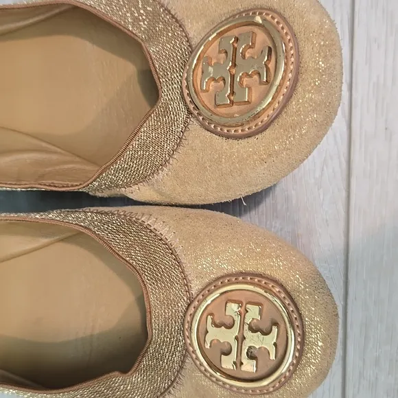 Tory Burch Glitter Suede Stretch Gold Ballet Flats Logo Shoes Sz 7M