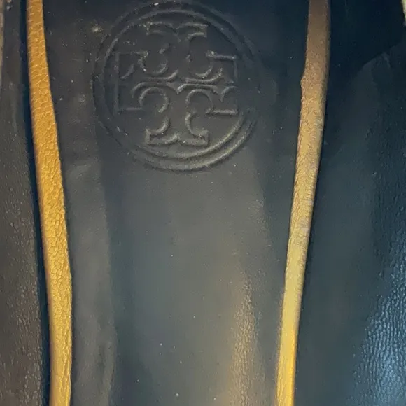 Tory Burch gold ballet flats size 8
