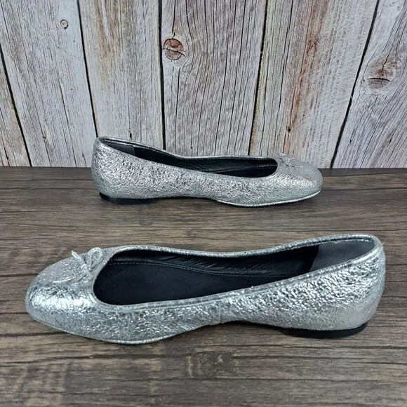 Tory Burch Laila 2 Driver Ballet Flats Crinkle Metallic Silver Women's Sz 8 M