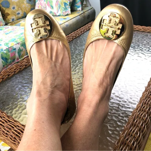 Tory Burch Reva Ballet Flats in Metallic Gold w/ T Logo Women’s 8, Leather Shoes