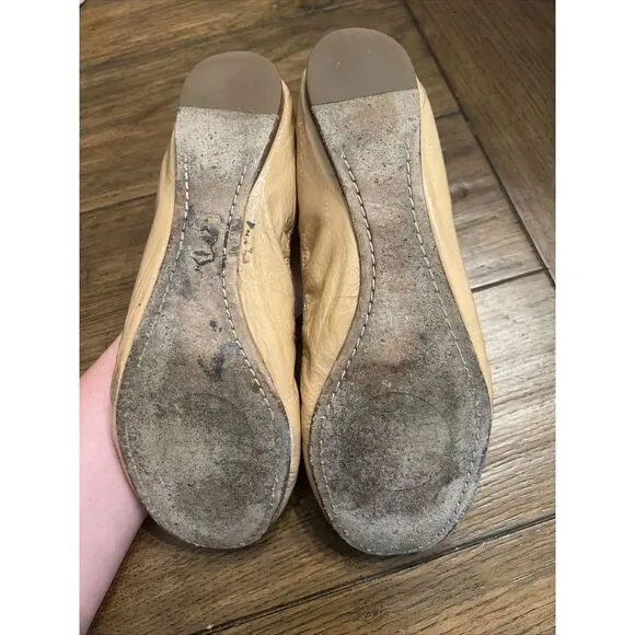 Tory Burch  reva flats/ballet‎ shoes size 9.5 M tan/camel color EUC