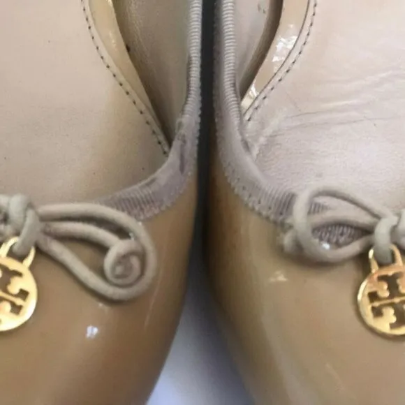 Tory Burch Shoes Leather Size 7.5 tan beige Paten