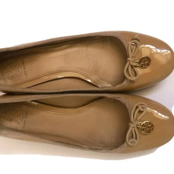 Tory Burch Shoes Leather Size 7.5 tan beige Paten