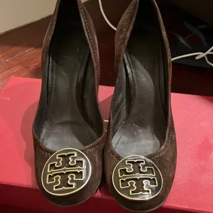 Tory Burch swede heeled shoes