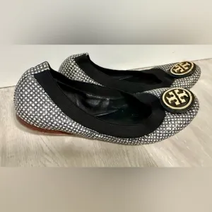TORY BURCH WOMEN'S PATENT LEATHER Black,  Shoes Sz 5M
