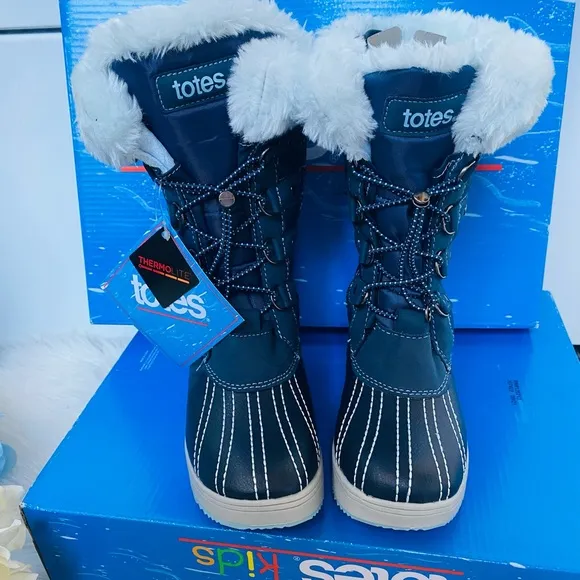 Totes Kids Shirley Winter Boots