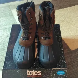 Totes Winter Boots Size 13