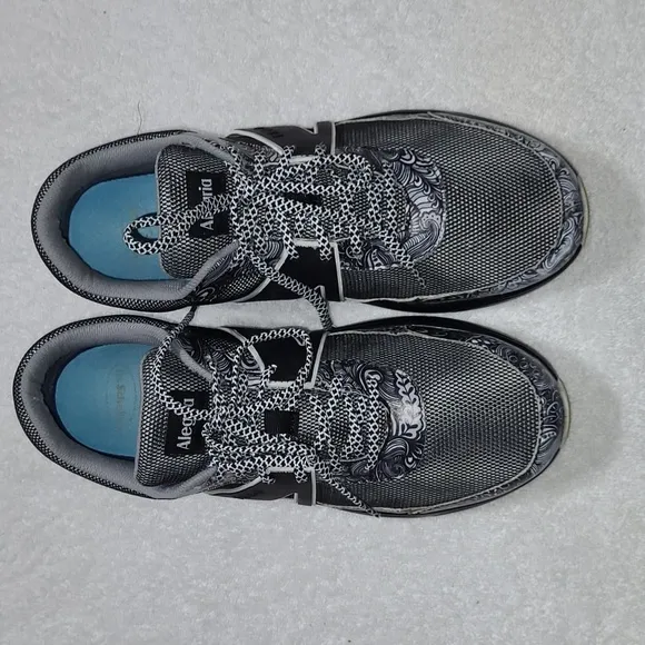 TRAQ by Alegria Lace-Up Athletic Shoes Qarma  Women’s Size 10