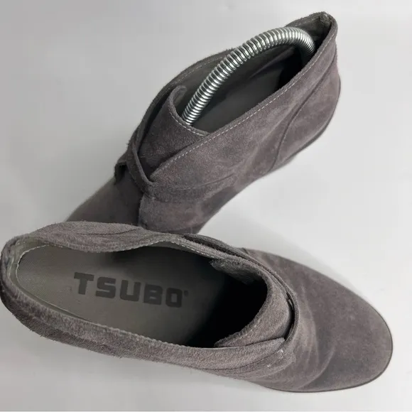 TSUBO Decari Gray Rough Suede Leather Wedge Hook &amp; Loop Ankle Bootie