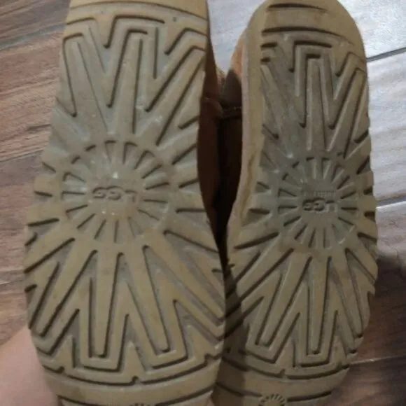 UGG 7 Baily Button Sherpa brown boots winter