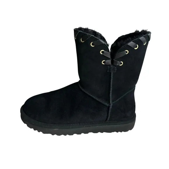 UGG Aidah Classic Boots Black Shearling Sheepskin Winter Boots Women’s