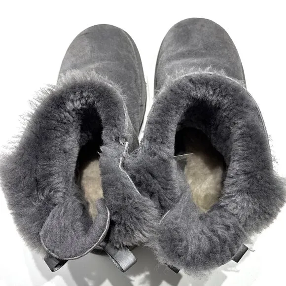 UGG Australia Bailey Bow Mini Gray Suede Shearling Winter Boots Women's Size 8