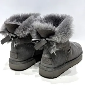 UGG Australia Bailey Bow Mini Gray Suede Shearling Winter Boots Women's Size 8