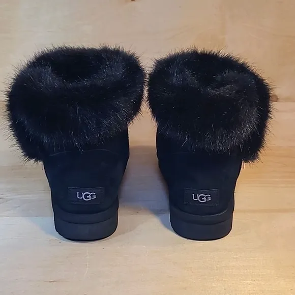 Ugg Australia Cathie Black Winter Boots