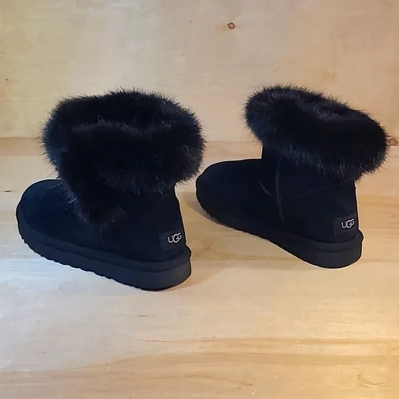 Ugg Australia Cathie Black Winter Boots