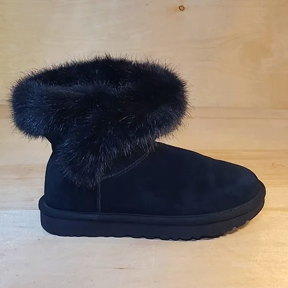 Ugg Australia Cathie Black Winter Boots