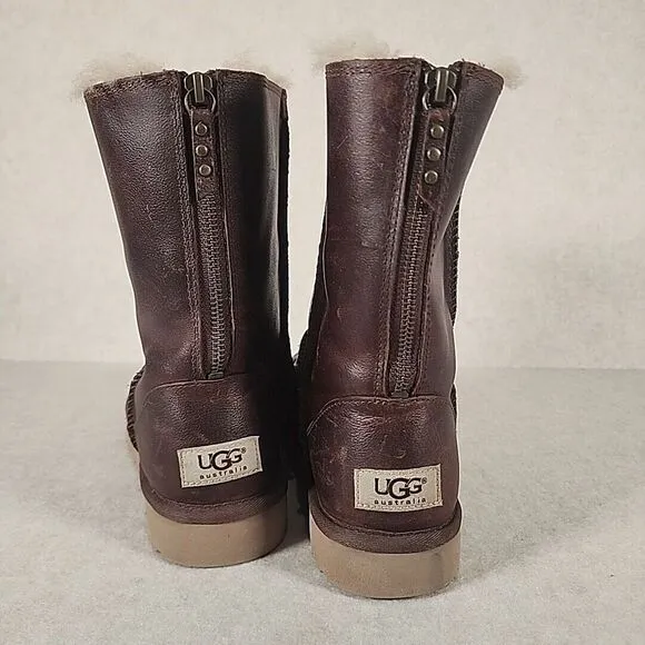 UGG Australia Classic Short Brown Leather Fur‎ Womens Sz 7 Boots Winter Snow