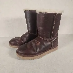 UGG Australia Classic Short Brown Leather Fur‎ Womens Sz 7 Boots Winter Snow
