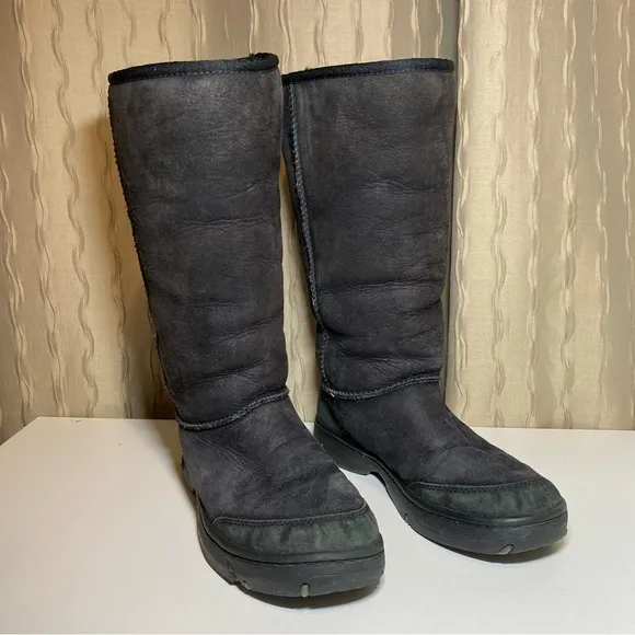 UGG Australia Ultimate Tall Braid 5340 Women's 8 Black Leather Winter F19008G