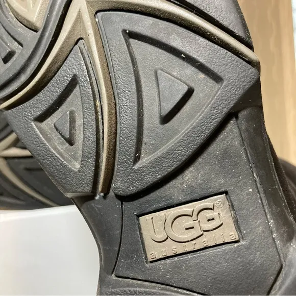 UGG Australia Ultimate Tall Braid 5340 Women's 8 Black Leather Winter F19008G
