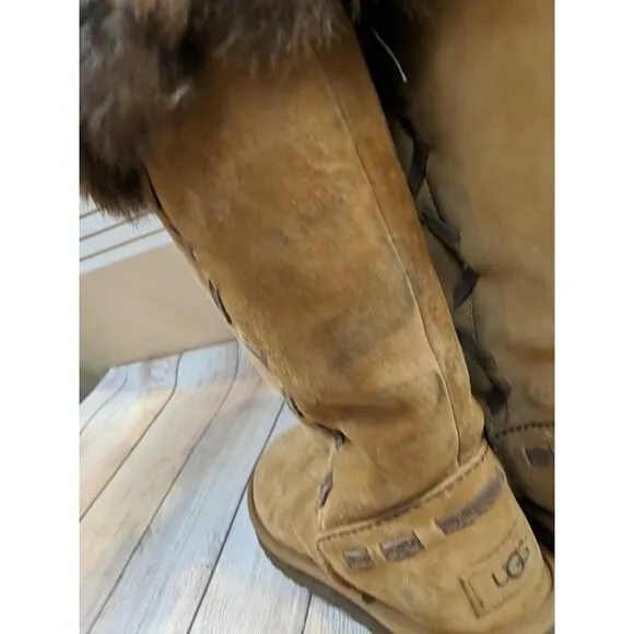 UGG Australia Women's 1008044 ROSANA Chestnut Fur Winter Boots Size 8