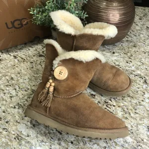 Ugg Bailey Boots Brown Suede w/ Wool &amp; Ugg Button Tassel 7