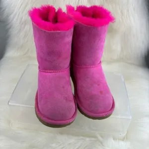 UGG BAILEY BOW II WINTER BOOTS SOZE 12 KIDS