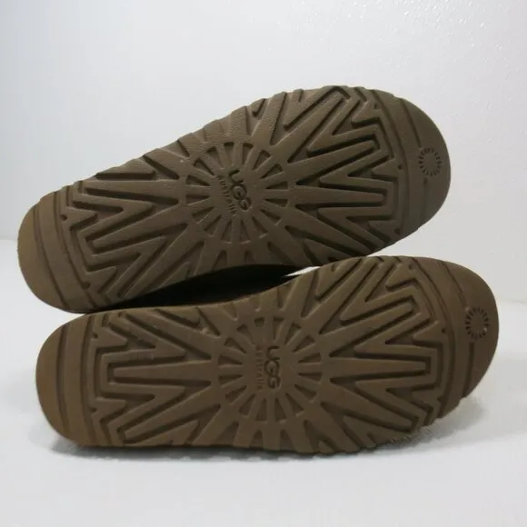 UGG Bailey Button Classic Short Winter Boots Shoes Australia Footwear Women's 6