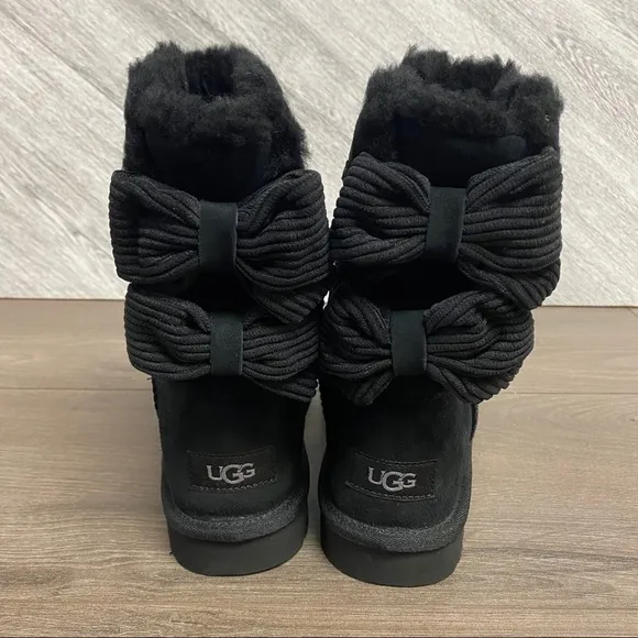 UGG | Bailey Corduroy Bow Boots Black Size 6 NEW