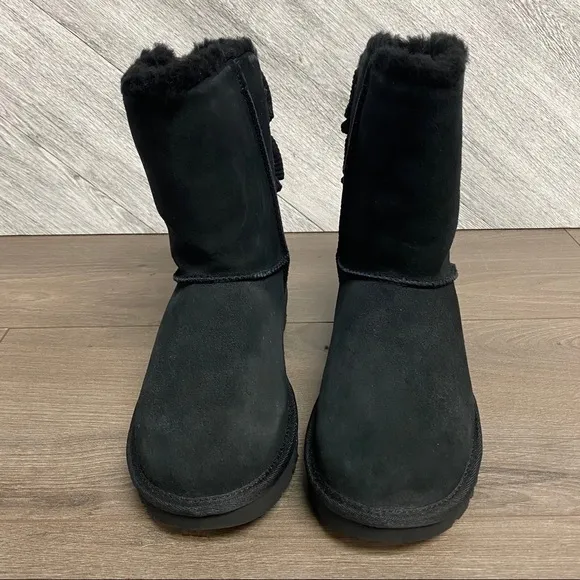 UGG | Bailey Corduroy Bow Boots Black Size 6 NEW