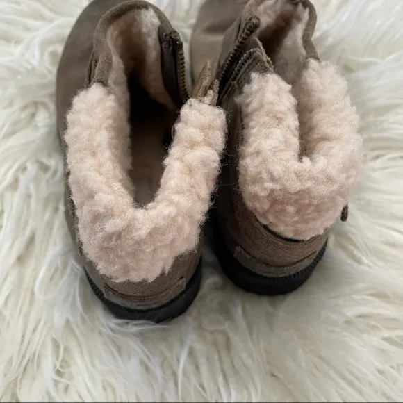 UGG benson boots brown rustic‎ leather wool 6.5