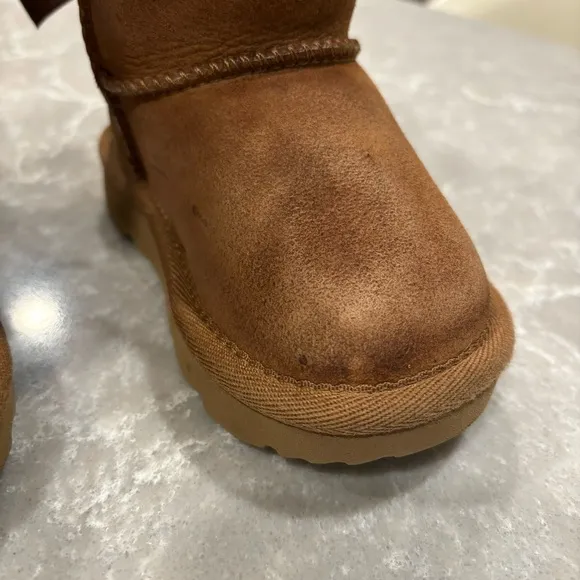 Ugg Boots Bailey Bow II Boots Chestnut Brown Tan Baby Toddler Girl Shoe Size 6